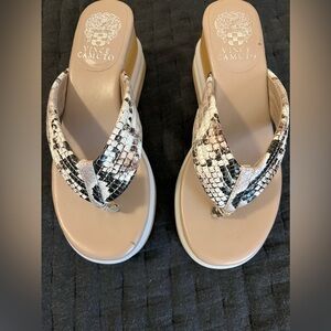 Vince Camuto sandal size 6.5 worn once